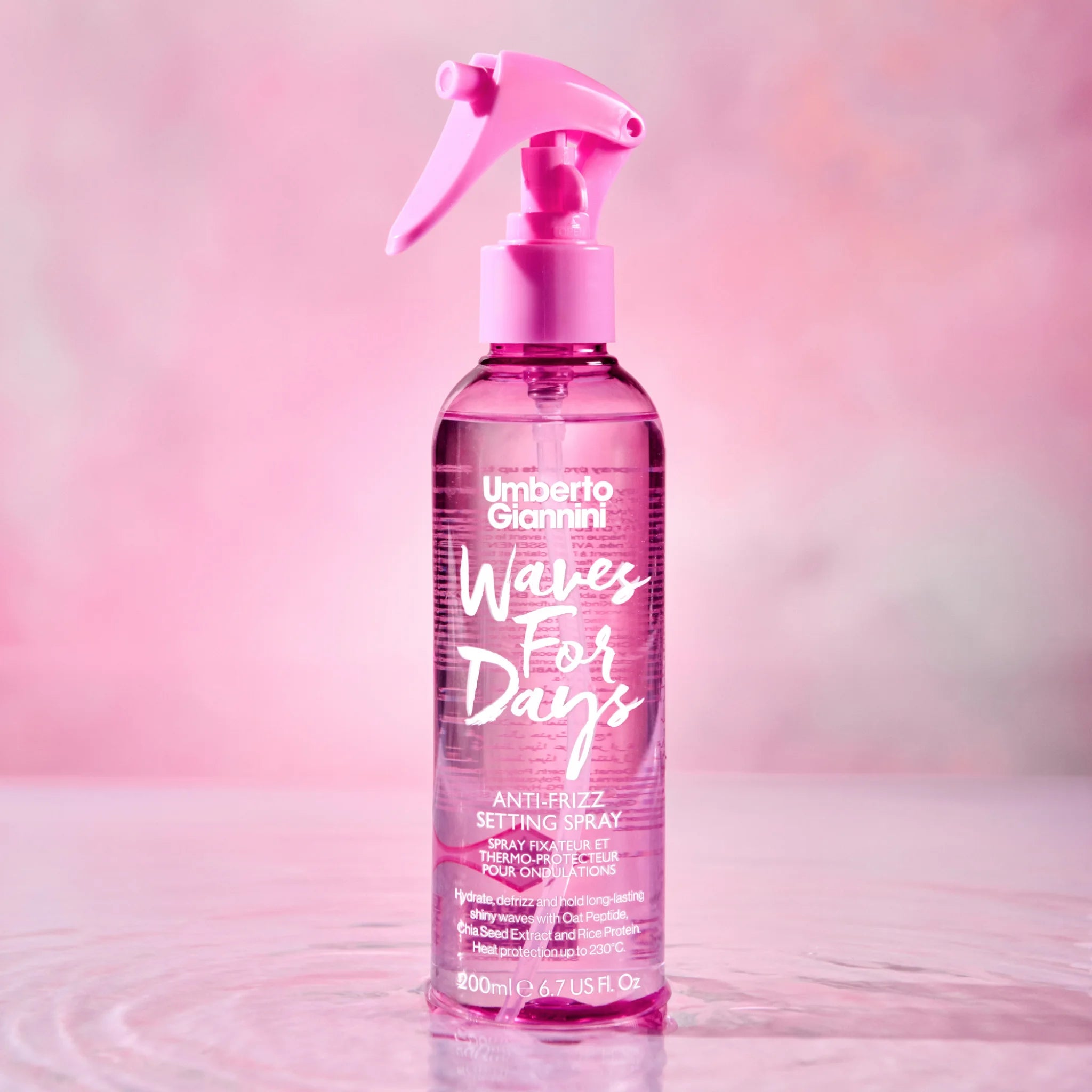 Spray termoprotector pentru fixare usoara, cu efect anti-static pentru parul ondulat, Waves For Days, Umberto Giannini, 200 ml - imagine 2