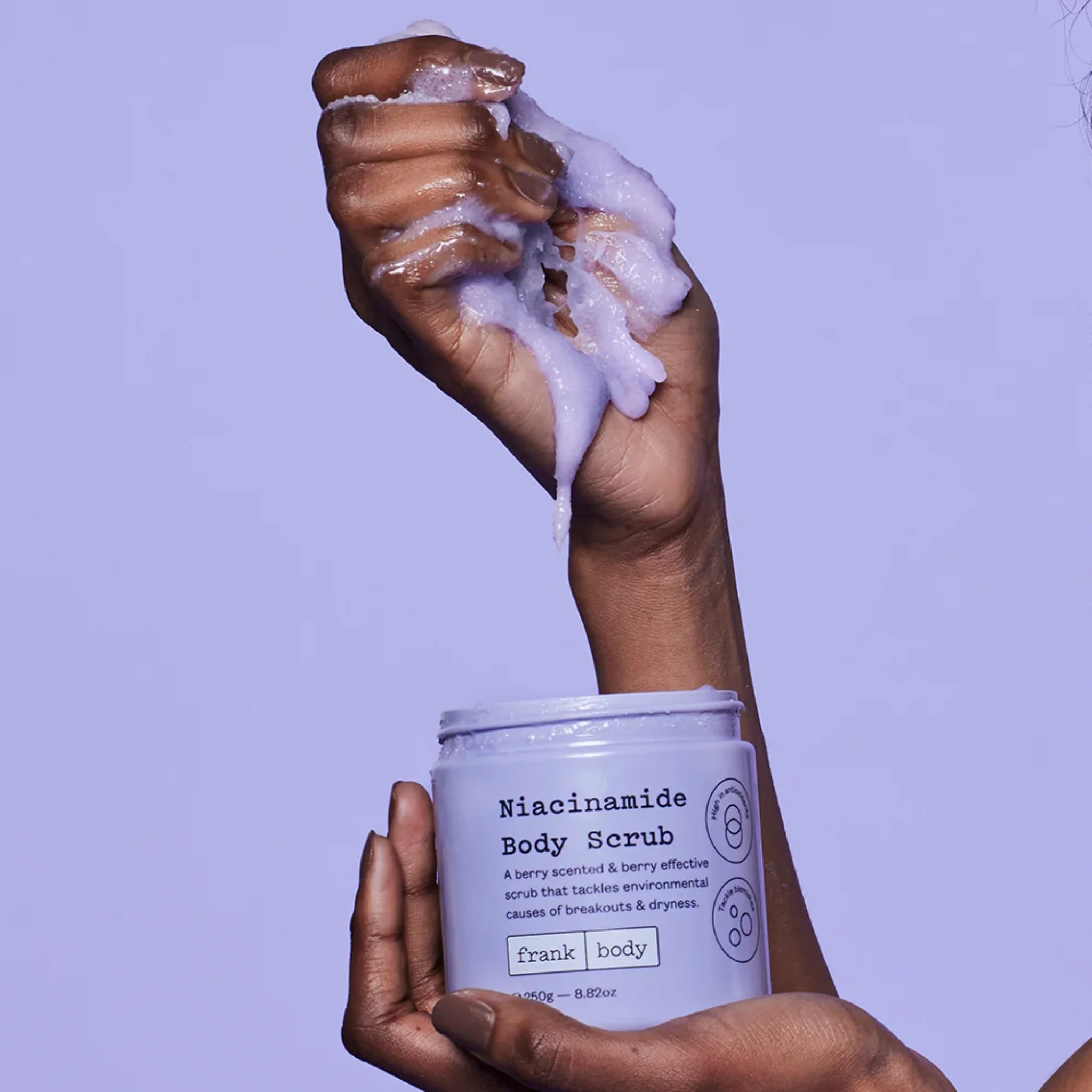 Exfoliant pentru corp cu niacinamida, impotriva imperfectiunilor si uscarii pielii, Frank Body, 250 g - imagine 2